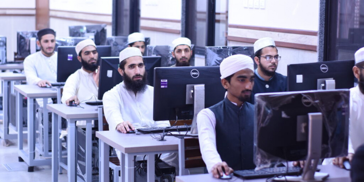 Online Darse Nizami Course in Pakistan Empowering Authentic Islamic Learning Everywhere Today