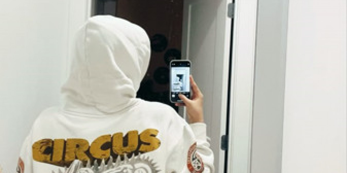 Travis Scott Merch: A Complete Guide to the Style, Culture, and Popular Pieces
