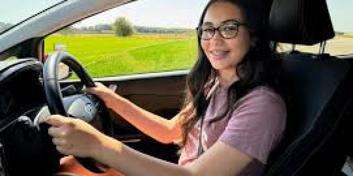 Driving Lessons in Woodcote: Learn to Drive with Confidence