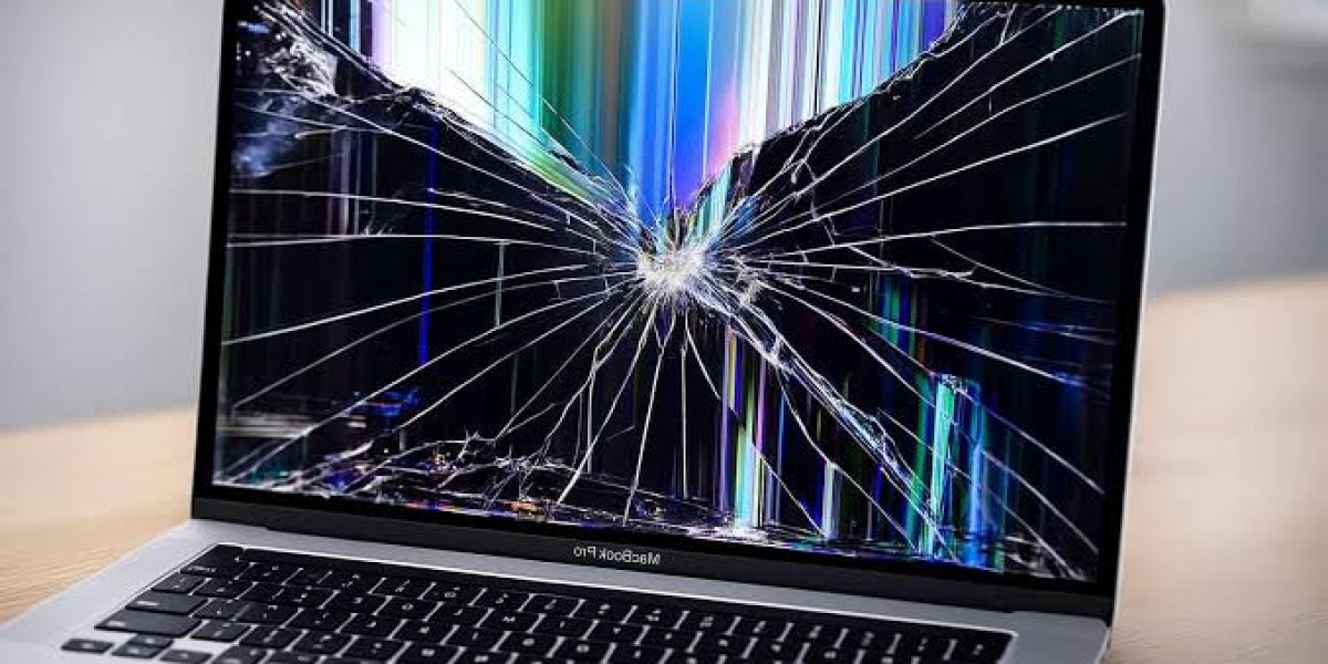 Laptop Screen Replacement London – Expert Laptop Display Replacement Services for Clear Visual Performance