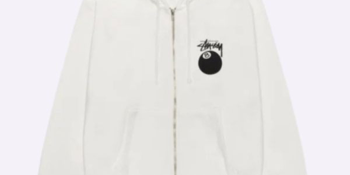 the Parke Sweatshirt Deserves a Place in Your Wardrobe