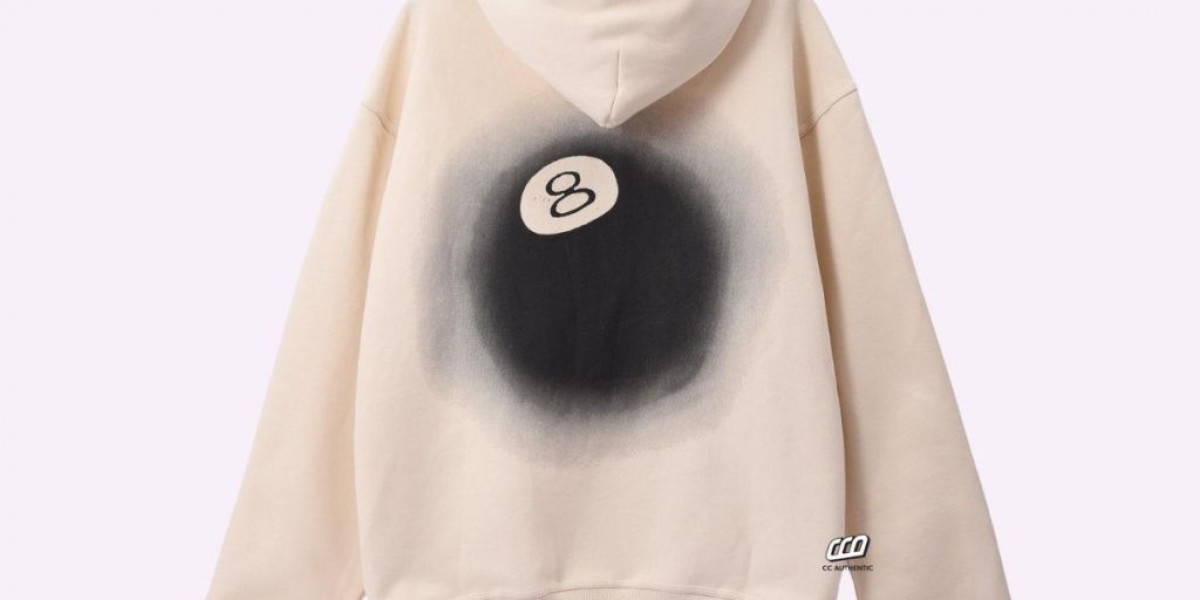 The Stussy Hoodie's Place in Music and Celebrity Culture