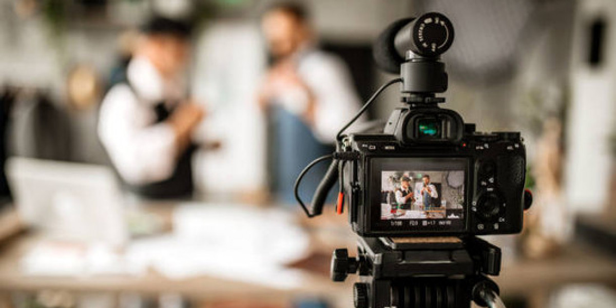 How Live Streaming and Broadcasting Expand Event Reach