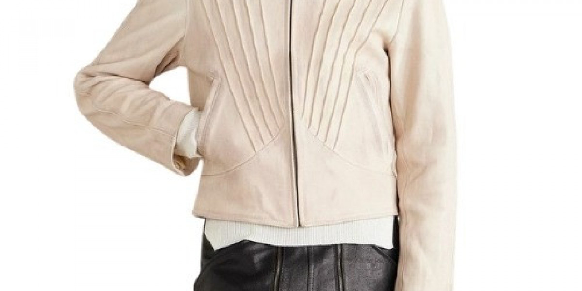 What Should Men Wear Under ERD Jacket?