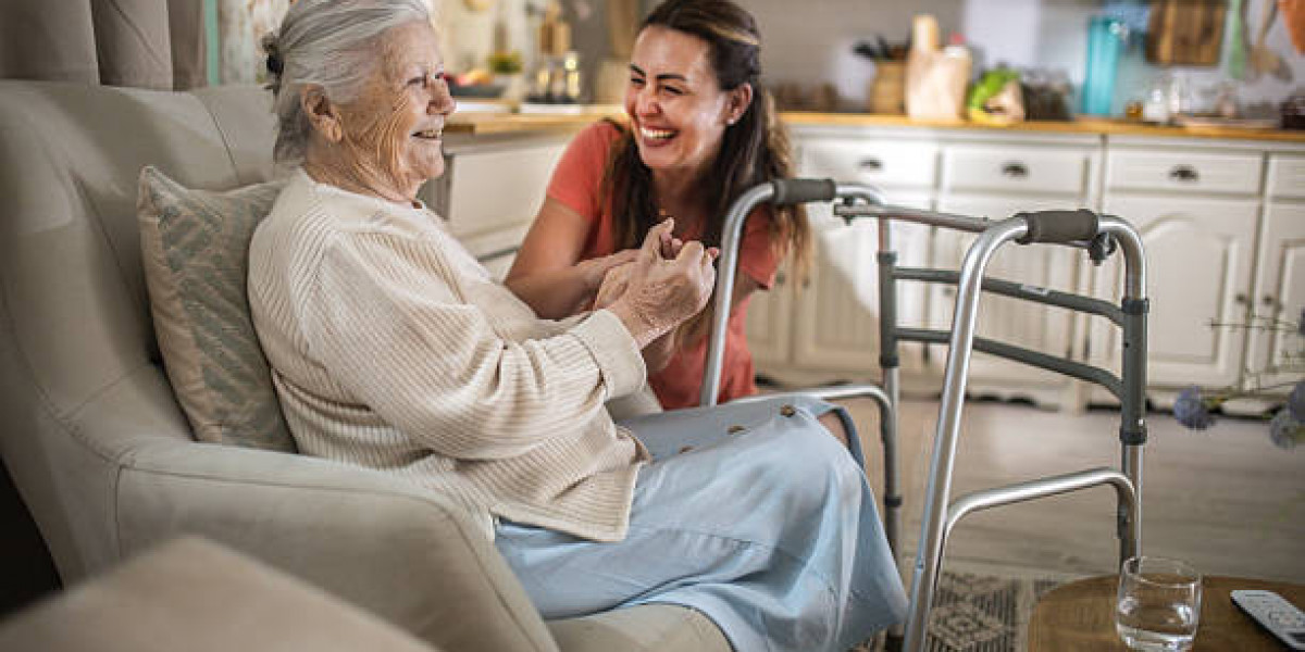 How Consistent Daily Support Can Help Seniors Remain Independent