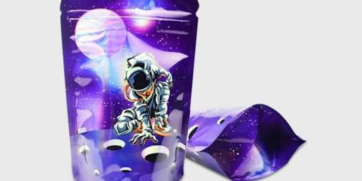Custom Holographic Mylar Bags: A Complete Packaging Guide